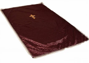 порывало под гроб на табуретки